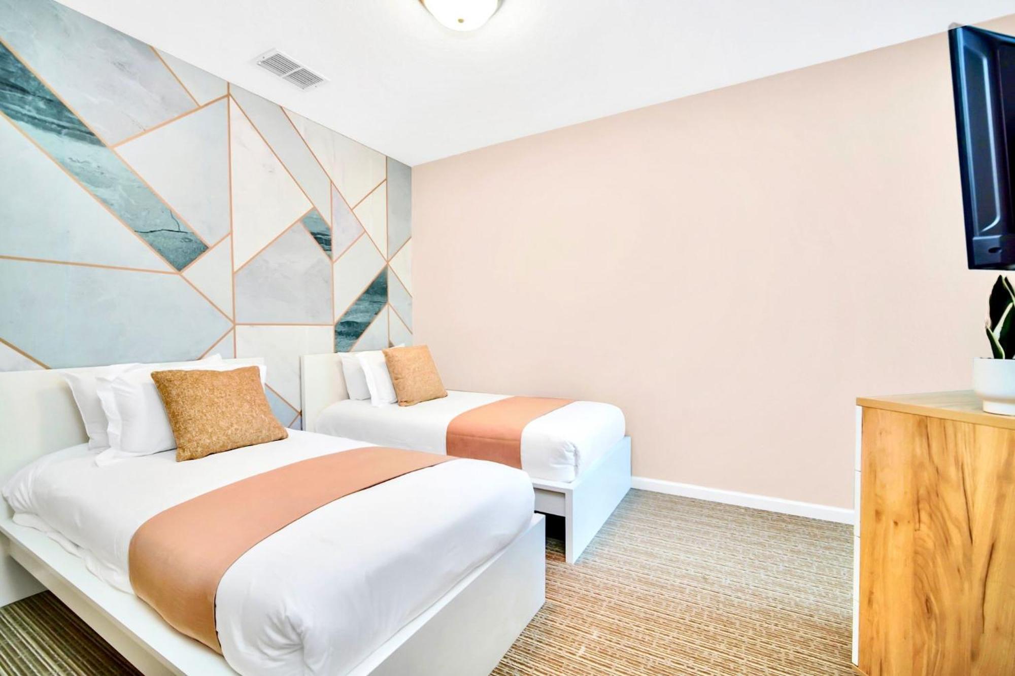 Modern 3Br Condo Near Disney- Pool And Hot Tub Орландо Экстерьер фото